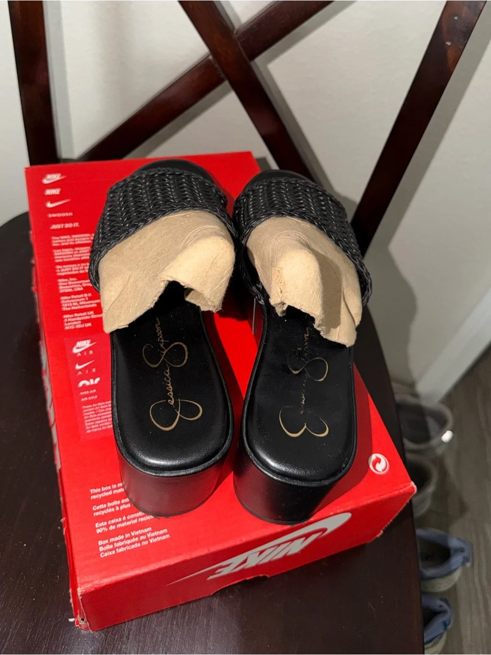 Jessica Simpson Women’s Black Woven Platform Slide Sandals size 8